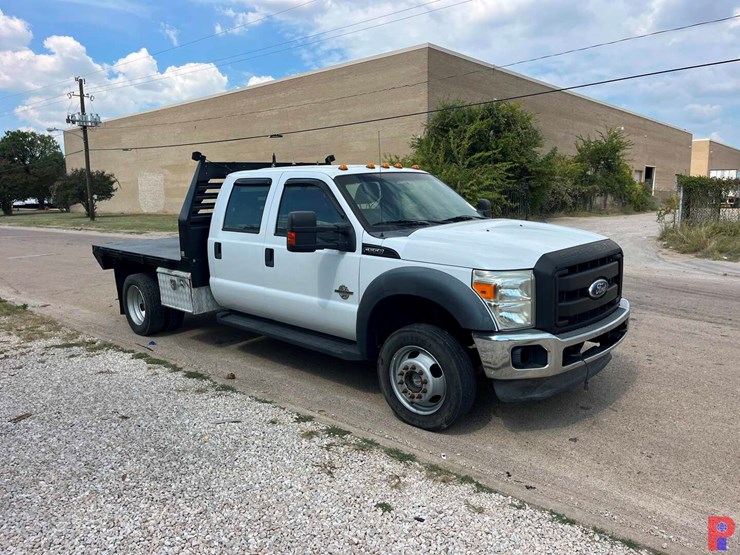 2012-ford-f550-image-1