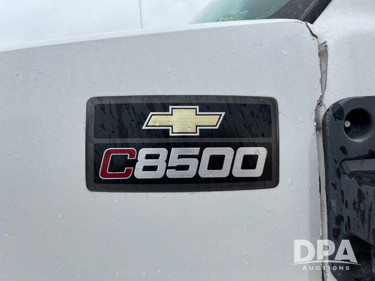 2005-chevrolet-c8500-cab/chassis-(jn0785,-unit-98847)-image-18