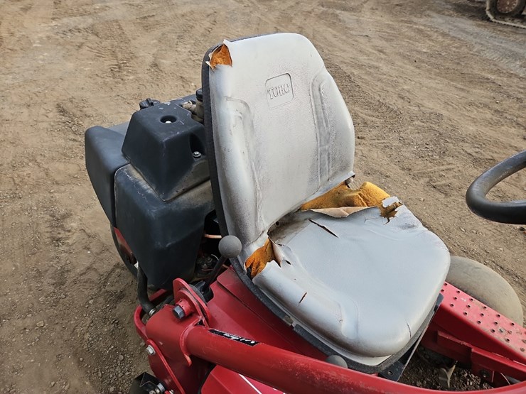 toro-greensmaster-3100-image-12