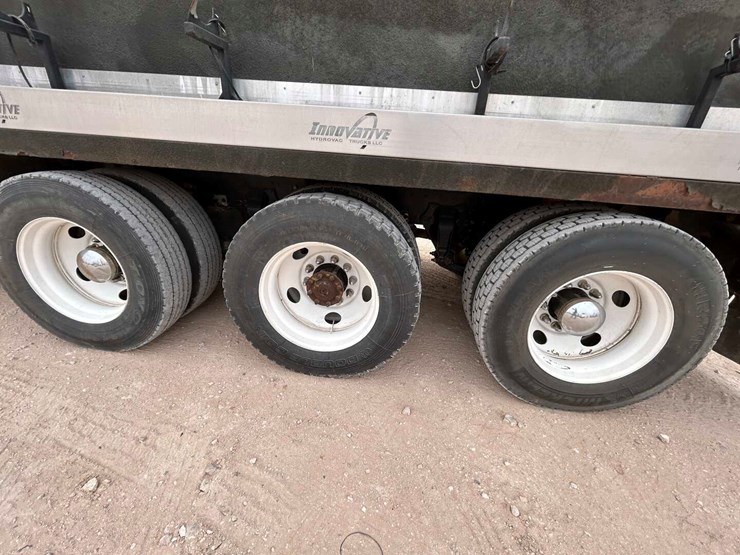 2013-western-star-4900-image-13