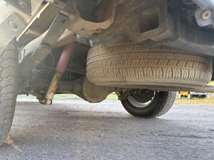 2019-chevrolet-1500-image-32