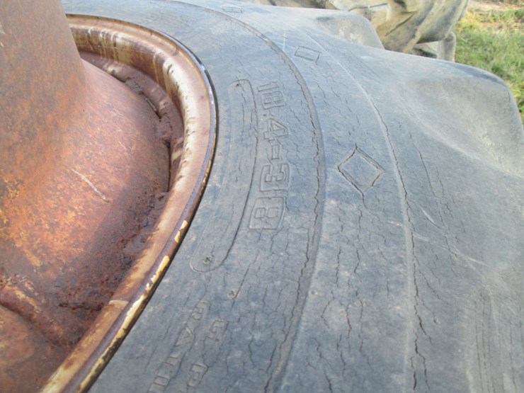 #29206-•-lot-of-(4)-18.4-38-tractor-tires-image-10