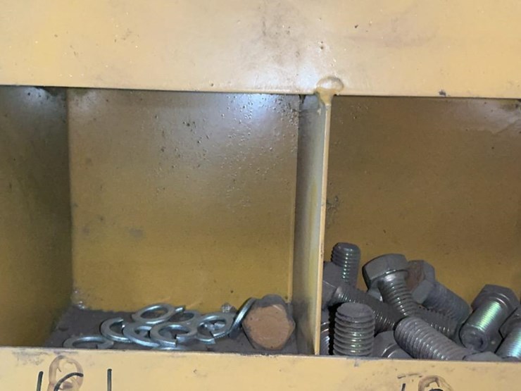 #122-•-nuts-and-bolts-racks-image-29