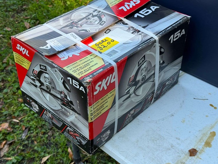 new-skilsaw-circular-saw,-7-¼”-blade-image-1