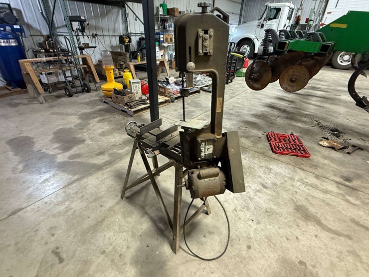 shop-master-fan-saw,-new-blade,-64”-long-blade,-working-order-per-seller-image-1