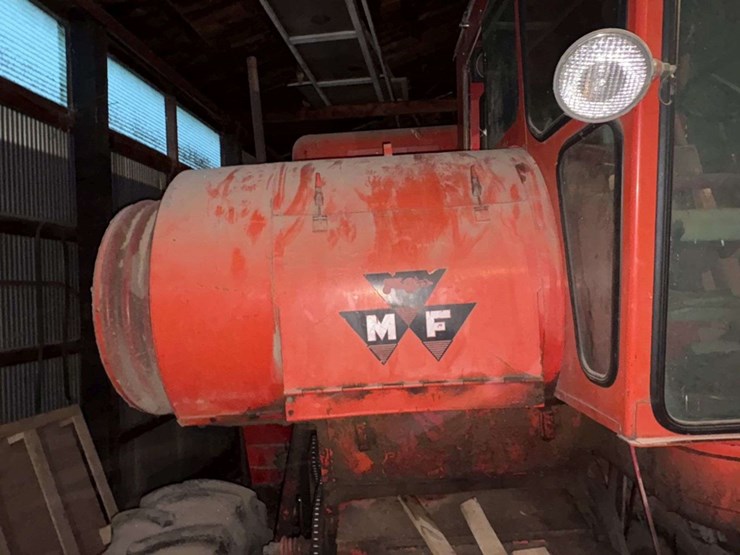 massey-ferguson-300-image-2