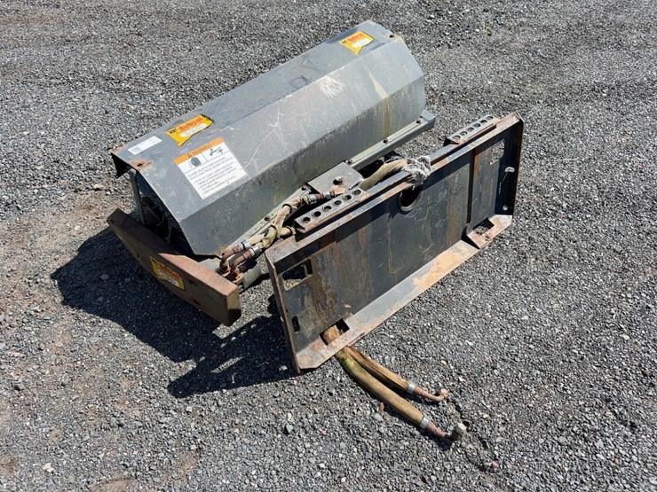 bobcat-48"-sweeper-image-2
