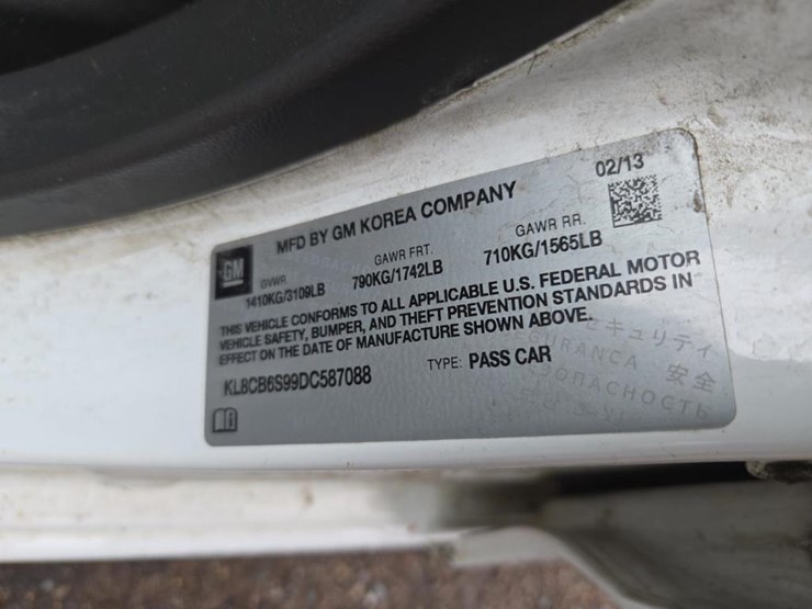 #1580-•-2013-chevrolet-spark-compact-vehicle-image-49