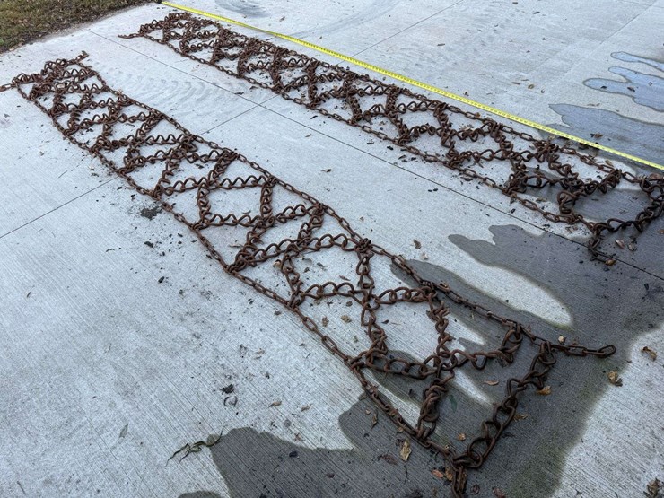 set-of-tractor-chains,-unsure-of-the-size-image-3