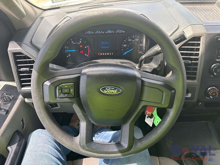 2017-ford-f550-image-10