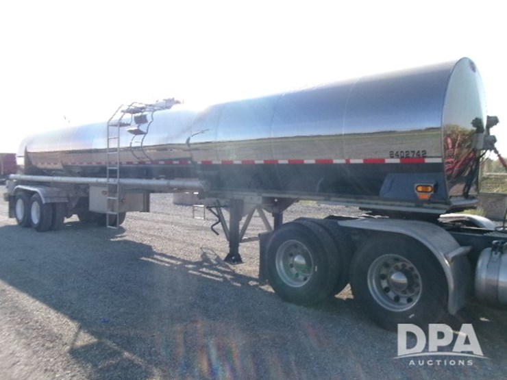 2015-sts-tanker-trailer-(dr12210)-image-8
