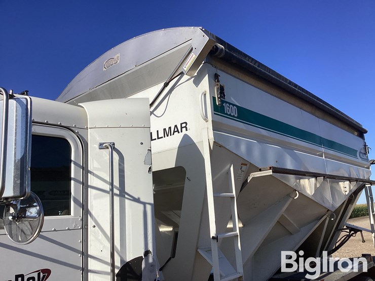 1997-peterbilt-377-image-17