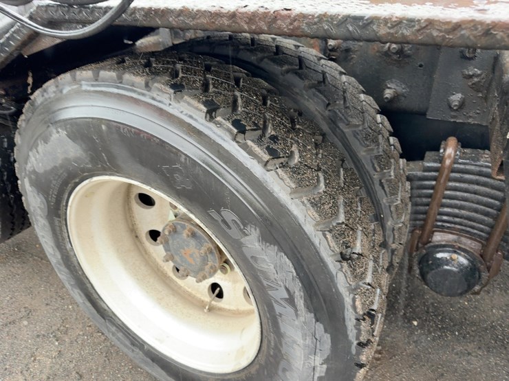 2003-mack-granite-cv713-image-17