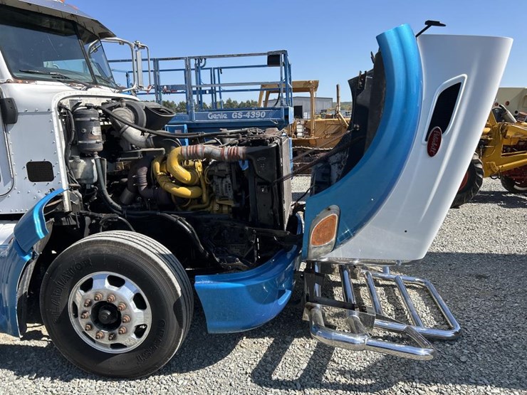 2007-peterbilt-386-image-41