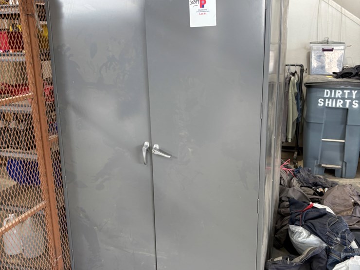 4’-x-2’-x-6.5’-storage-cabinet-w/-contents-image-1