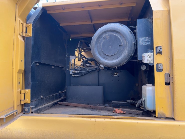 2006-deere-350d-lc-image-31