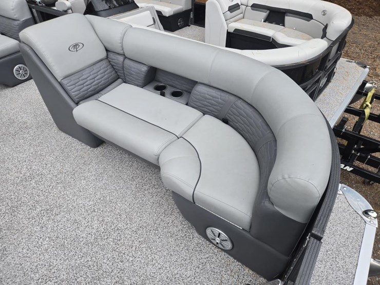 #1226-•-montego-bay-8522-pontoon-boat-w/-trailer-image-30