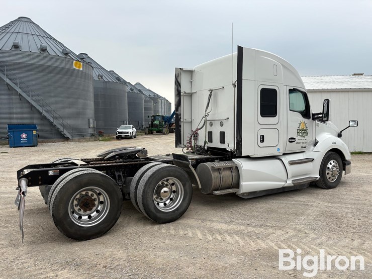2021-kenworth-t680-image-5