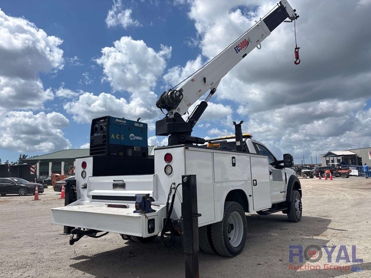 2017-ford-f550-image-3