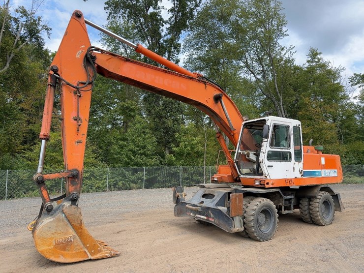 1995-daewoo-dh200w-image-1