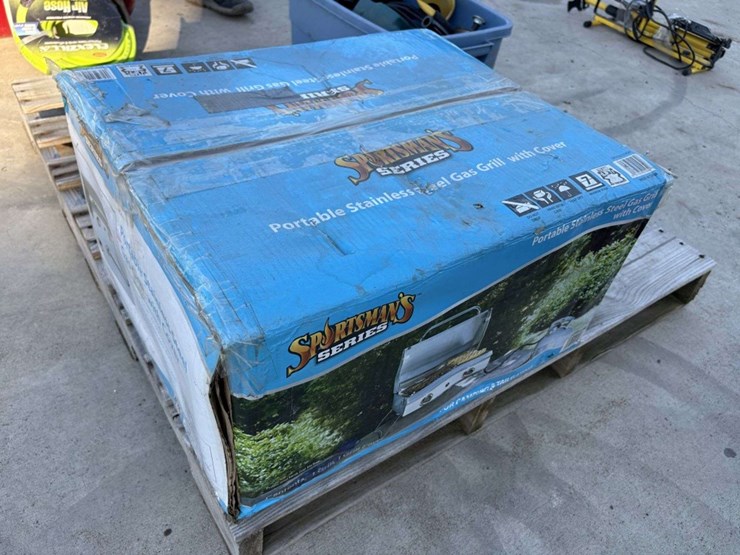 sportsman-series-portable-ss-gas-grill,-with-cover,-nib;-construction-heater,-lp-image-1
