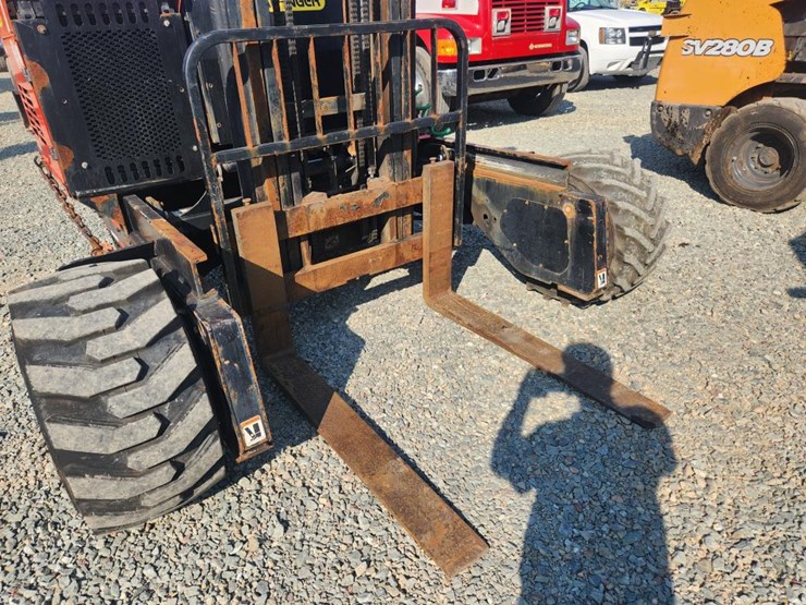 #5101-•-2015-palfinger-gt55e-forklift-image-10