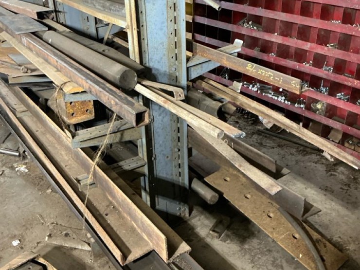 #119-•-metal-rack-and-all-assorted-steel-stock-contents-image-15