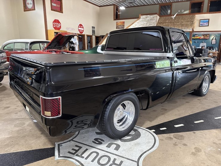 1985-chevrolet-c10-image-5