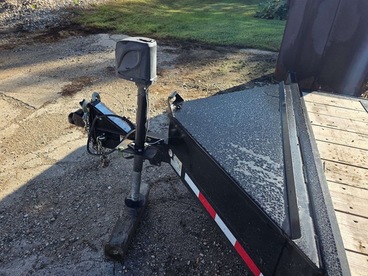2023-midsota-18’-tilt-bed-trailer,-16’-tilt-with-2’-front,-2-5/16”-ball,-electric-jack-(original-jac-image-19