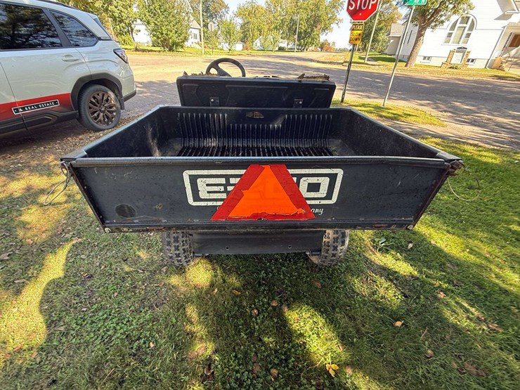 2002-ez-go-work-horse,-tilt-dump-box,-easy-restoration-on-body-per-seller,-one-minor-dent-and-seat,-image-9