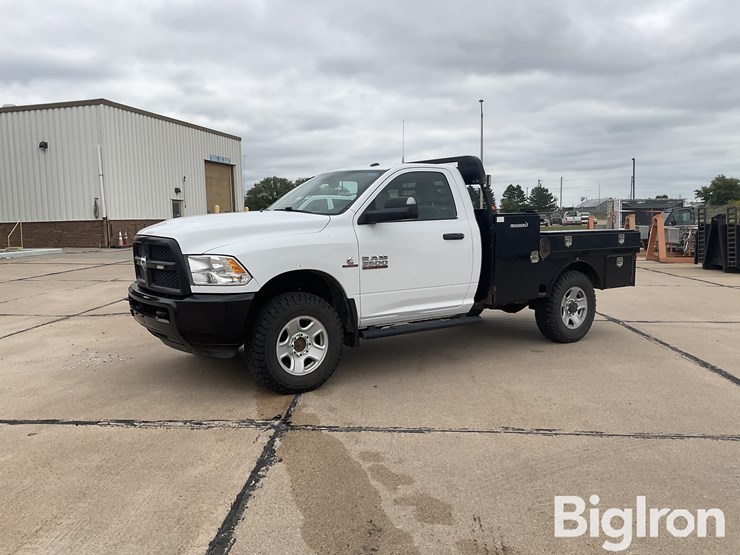 2016-ram-3500-hd-image-1