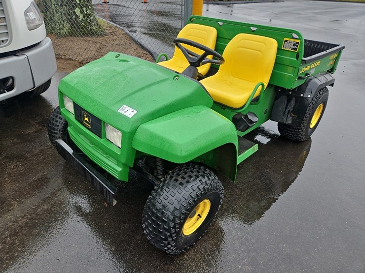 john-deere-gator-image-1