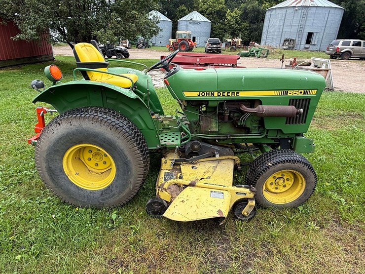 john-deere-850-image-5