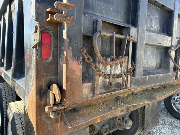 2000-kenworth-t800-image-21