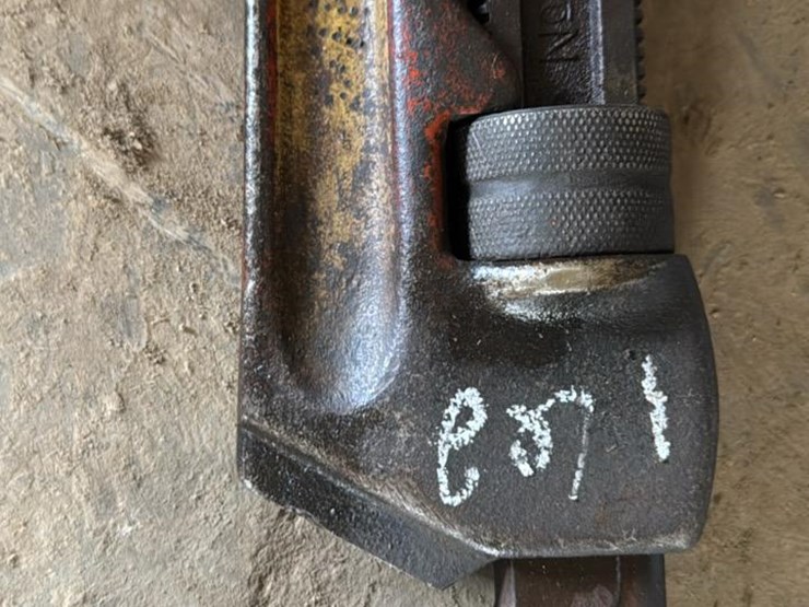 #162-•-no-35-nut-wrench,-36",-24",-18",-6"-pipe-wrench-image-2