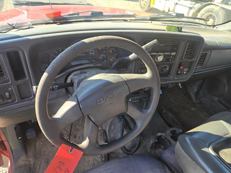 2007-gmc-3500-image-43