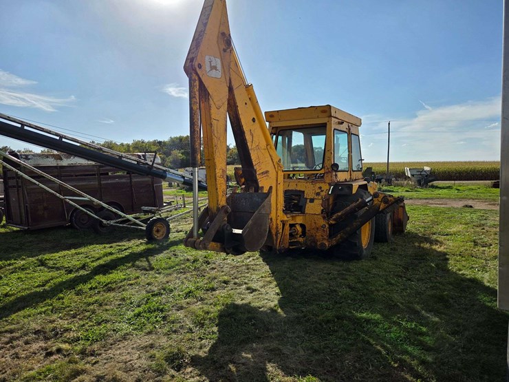 john-deere-510-image-4