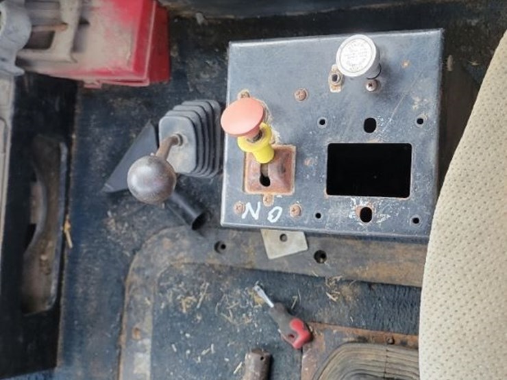 1992-mack-cl613-image-12