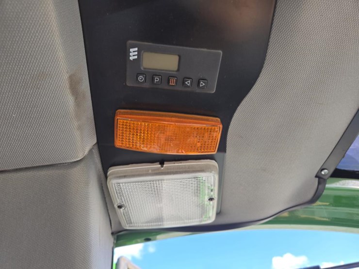 2010-john-deere-2010-image-88