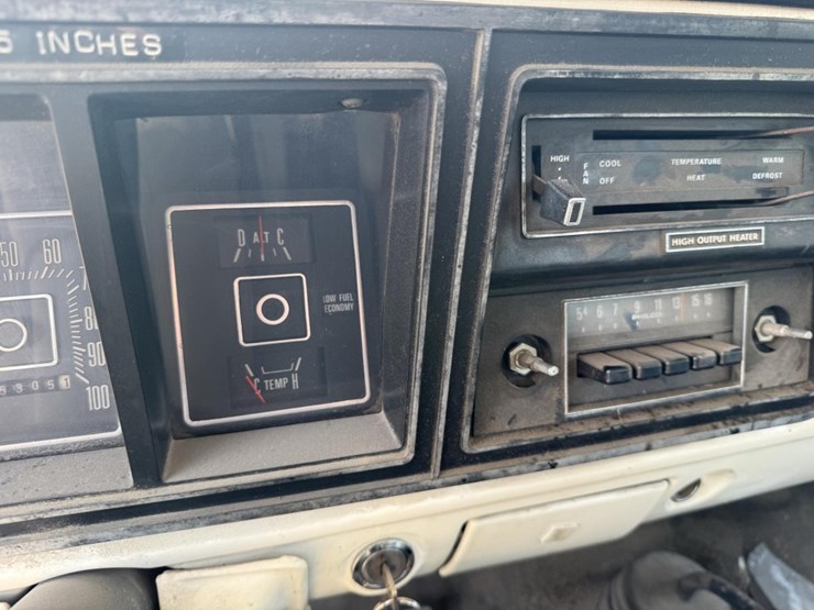 1975-ford-f350-image-57