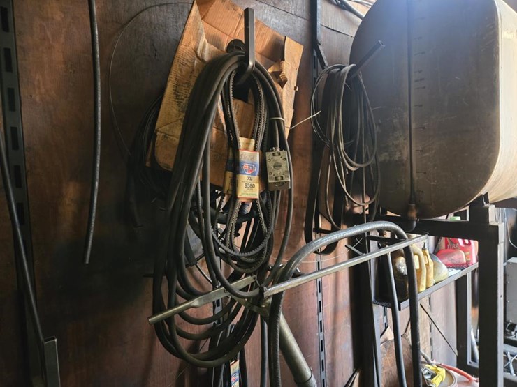#1760-•-43’-dry-van-work-van-image-13