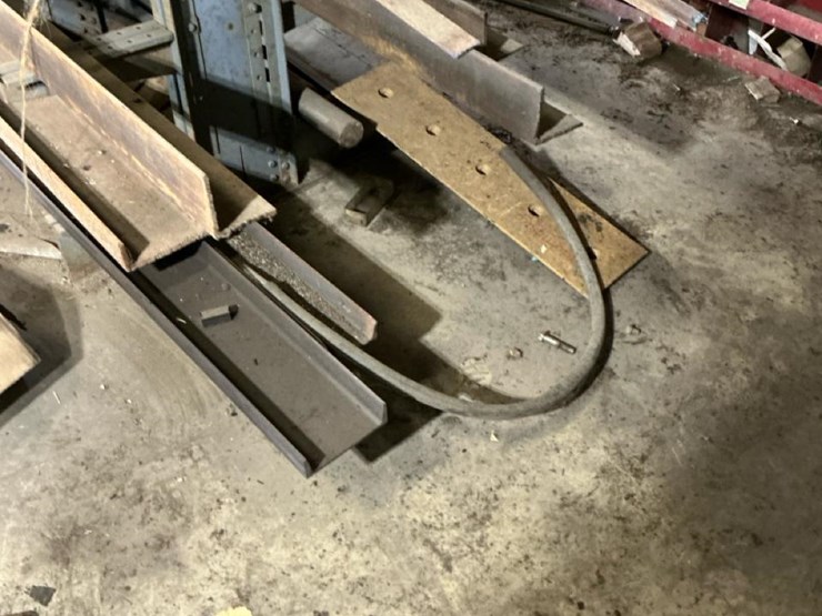 #119-•-metal-rack-and-all-assorted-steel-stock-contents-image-16
