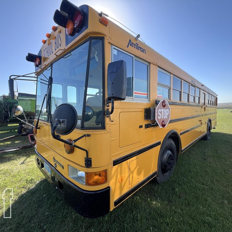 1997 INTERNATIONAL 45