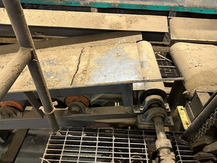 #1585-•-mcdonough-72"-band-mill-image-23