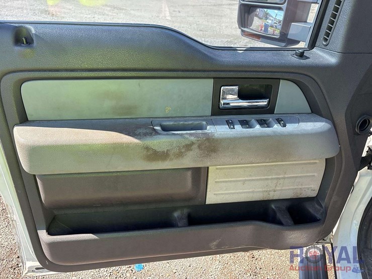 2014-ford-f150-image-12