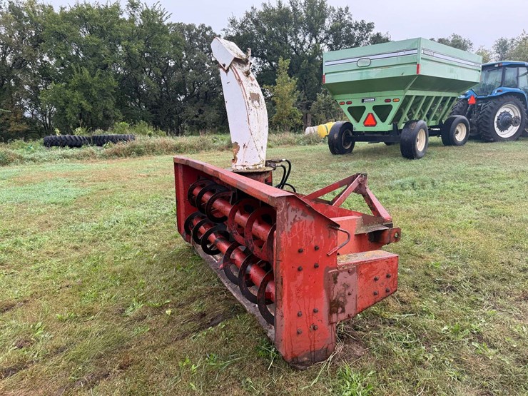 8’-dual-stage-3pt-snowblower,-hydraulic-spout,-540-pto,-working-order-per-seller-image-4