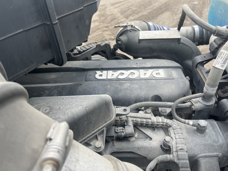 2020-kenworth-t680-image-50