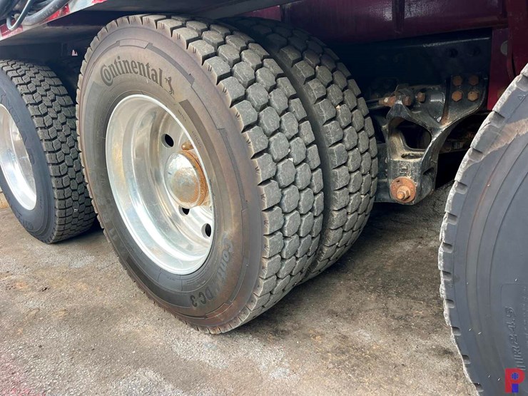 2008-kenworth-t800-image-11