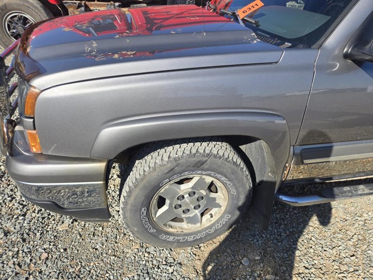 2007-chevrolet-silverado-image-9