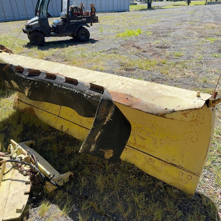10' POWER ANGLE SNOW PLOW